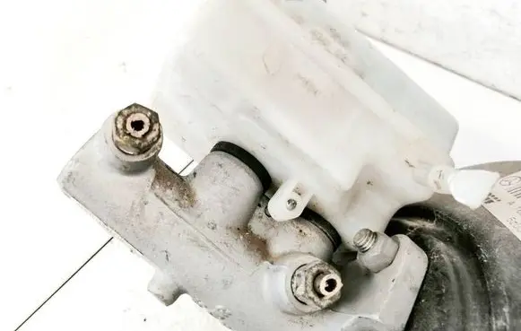 Mercedes-Benz A W169 Master brake cylinder 32067200c
