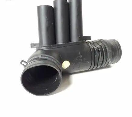 Coolant pipe/hose