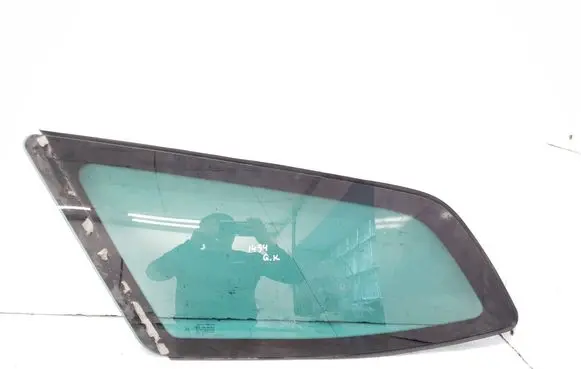 Citroen C5 Rear side window 43R002092 E000255 DOT24M34AS3