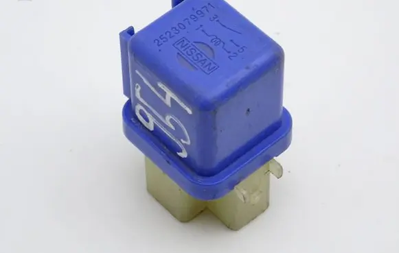Subaru Legacy Other relay 2523079971