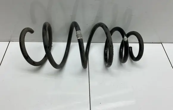 Opel Zafira C Front coil spring