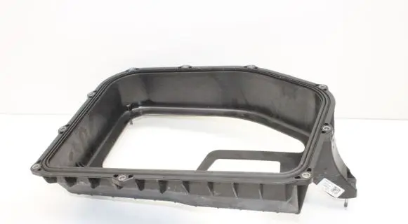 Audi Q4 Sportback e-tron Air intake duct part 1EC260377A