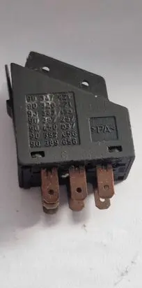 Opel Vectra B Hazard light switch 90347821 90389656