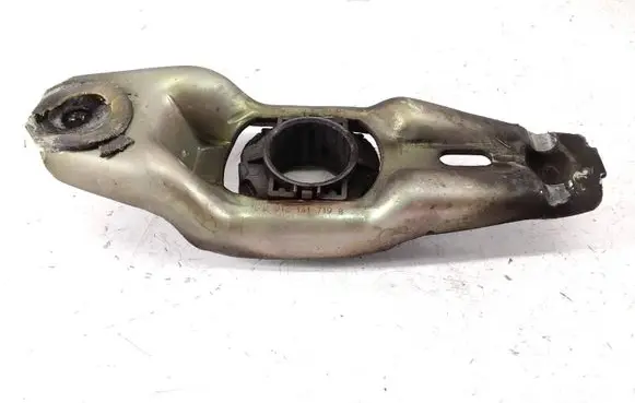 Volkswagen PASSAT B5.5 Clutch release arm fork 012141719B