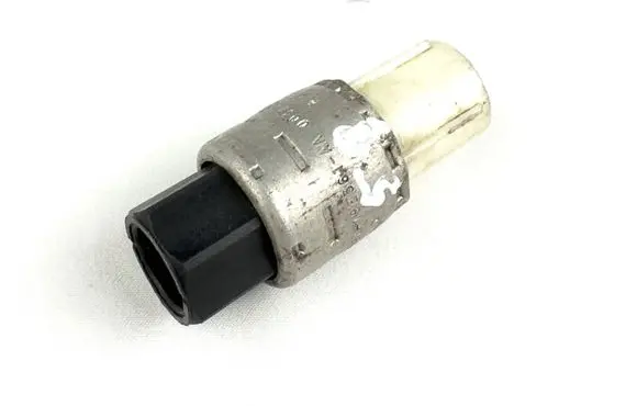 Air conditioning (A/C) pressure sensor