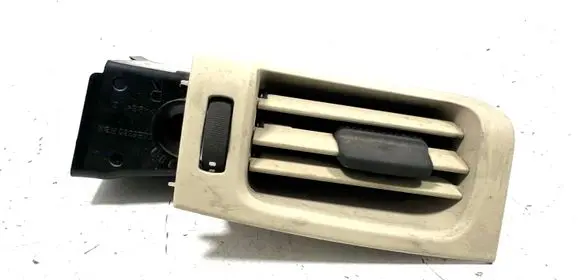 Volvo XC60 Cabin air duct channel 30671771