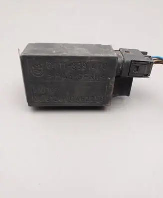 BMW 5 E39 Other control units/modules 64118391470 110187 0061200062250