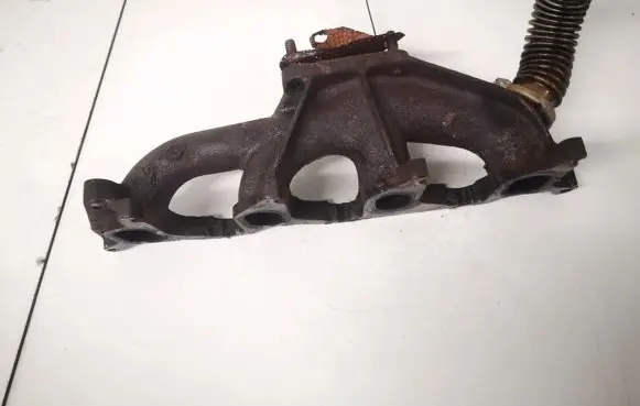 Renault Megane II Exhaust manifold