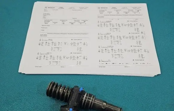 Volkswagen Touran I Fuel injector 0414720222 IMPRK1585510