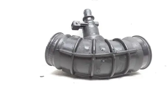 Volvo XC90 Intercooler hose/pipe 30636854
