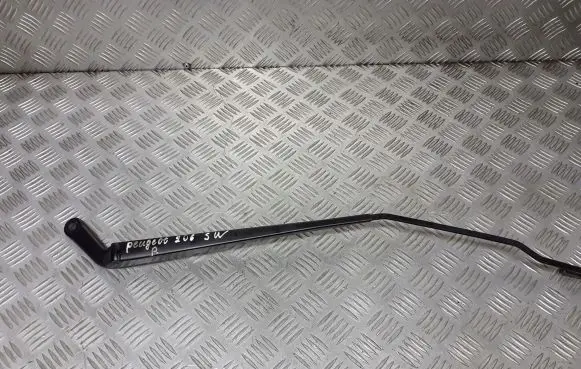 Peugeot 206 Front wiper blade arm