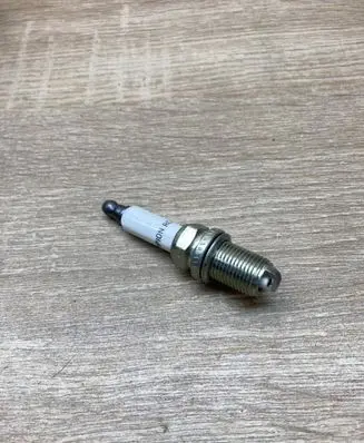 Citroen Xsara Spark plug RC8PYCB