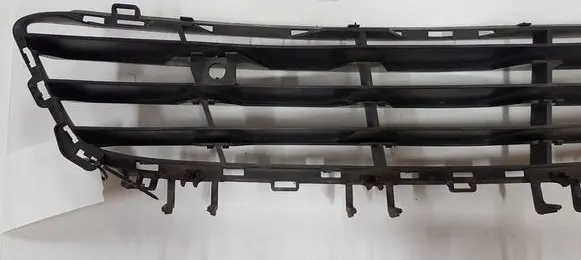 Opel Astra H Front bumper lower grill 24460271