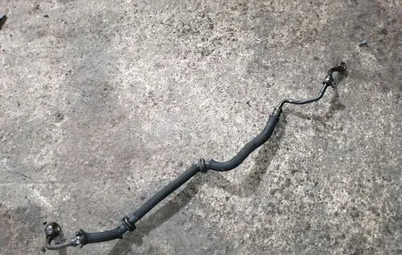 Power steering hose/pipe/line