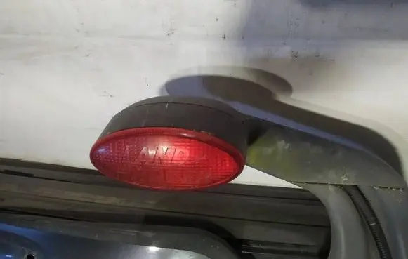Land Rover Freelander Third/center stoplight