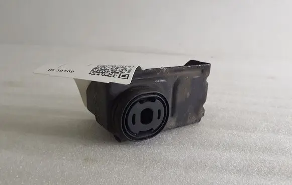 Alfa Romeo Giulietta Radiator mount bracket 