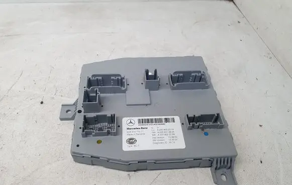 Mercedes-Benz C W205 SAM control unit A2059002314