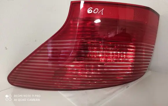 Peugeot 407 Rear/tail lights 25610202
