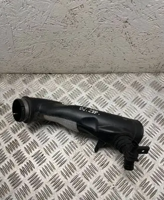 Opel Insignia A Air intake duct part E11063 461161614