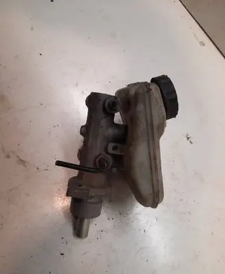 Peugeot Partner Master brake cylinder 147211C