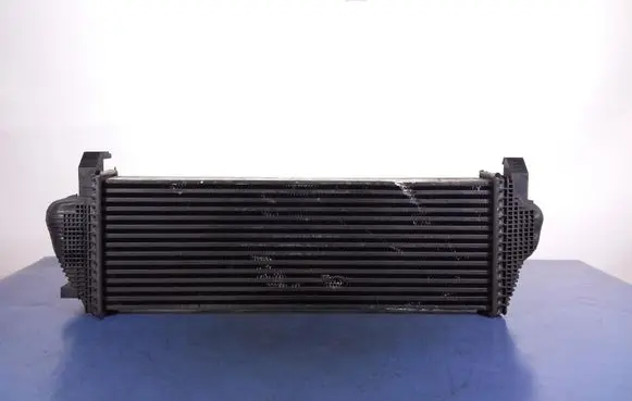Jeep Grand Cherokee Intercooler radiator