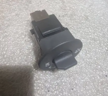 Renault Megane II Passenger airbag on/off switch 8200169589 23170104294