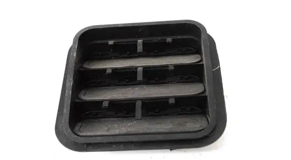 SsangYong Korando Quarter panel pressure vent 6810008100