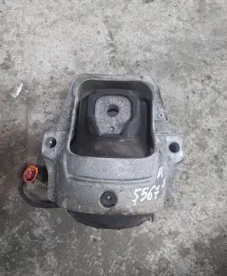 Audi A5 8T 8F Engine mount bracket 8R0199381