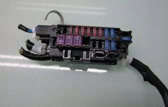 Mazda 3 Fuse box set