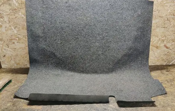 Volkswagen Jetta VI Trunk/boot mat liner 5C6863463