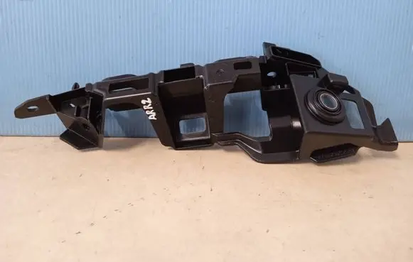 Volkswagen Golf VII Front bumper mounting bracket 5G0807183A 5G0807183
