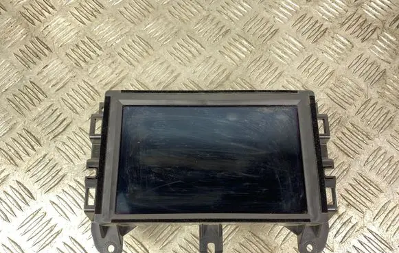 Radio/CD/DVD/GPS head unit