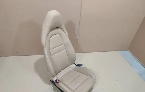 Porsche Panamera (971) Front driver seat 4M8959760B 971974415BB WP0ZZZ97XPL158579