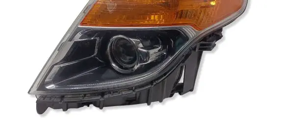 Ford Explorer Headlight/headlamp VPBB5X13A045