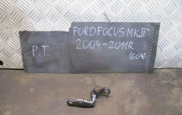 Ford Focus Loading door hinge set 