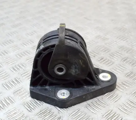 Hyundai Ioniq Engine mount bracket 21924G7000