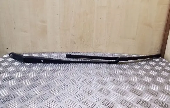 Peugeot 508 Front wiper blade arm 9687687580
