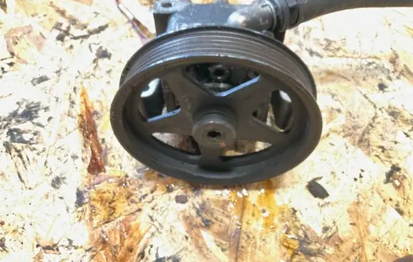 Jaguar S-Type Power steering pump 9901611129
