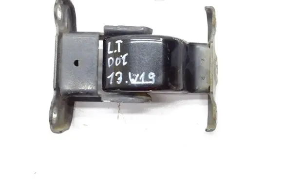 Opel Vivaro Rear door lower hinge