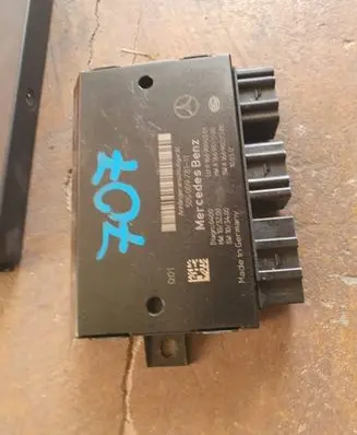 Mercedes-Benz ML W166 Tow bar trailer control unit/module A1669000301