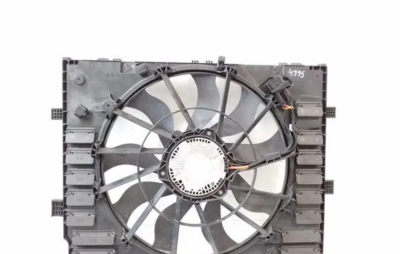 Porsche Cayenne (92A) Radiator cooling fan shroud 7P0121207B