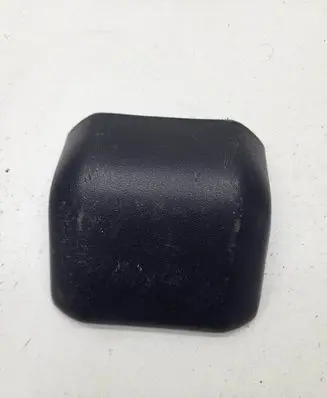 Toyota Prius+ (ZVW40) Rear seat rail trim cover 7215947010