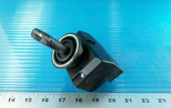 Mercedes-Benz E W211 Engine start stop button switch A2115452308