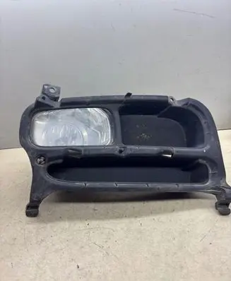 Toyota Avensis T250 Front fog light 8121005060 27042202 3314P020