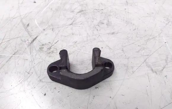 BMW X5 E53 Fuel Injector clamp holder