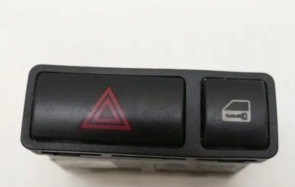 BMW 3 E46 Hazard light switch 8368920