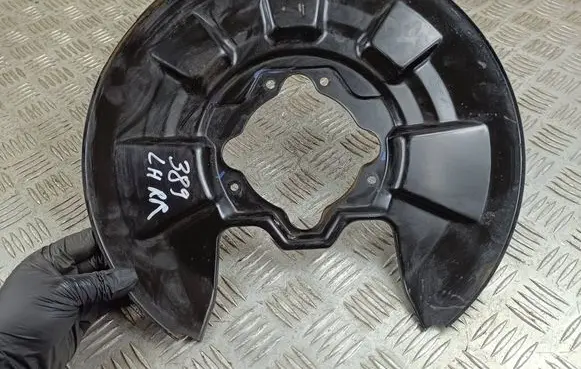 Honda CR-V Rear brake disc plate dust cover 