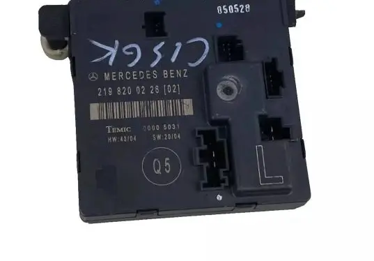 Mercedes-Benz CLS C218 X218 Door control unit/module A2198200226