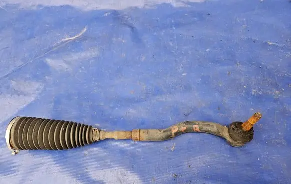 Toyota Prius+ (ZVW40) Steering tie rod 