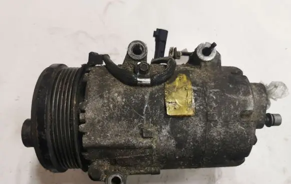 Ford Focus Air conditioning (A/C) compressor (pump) 5M5HBB